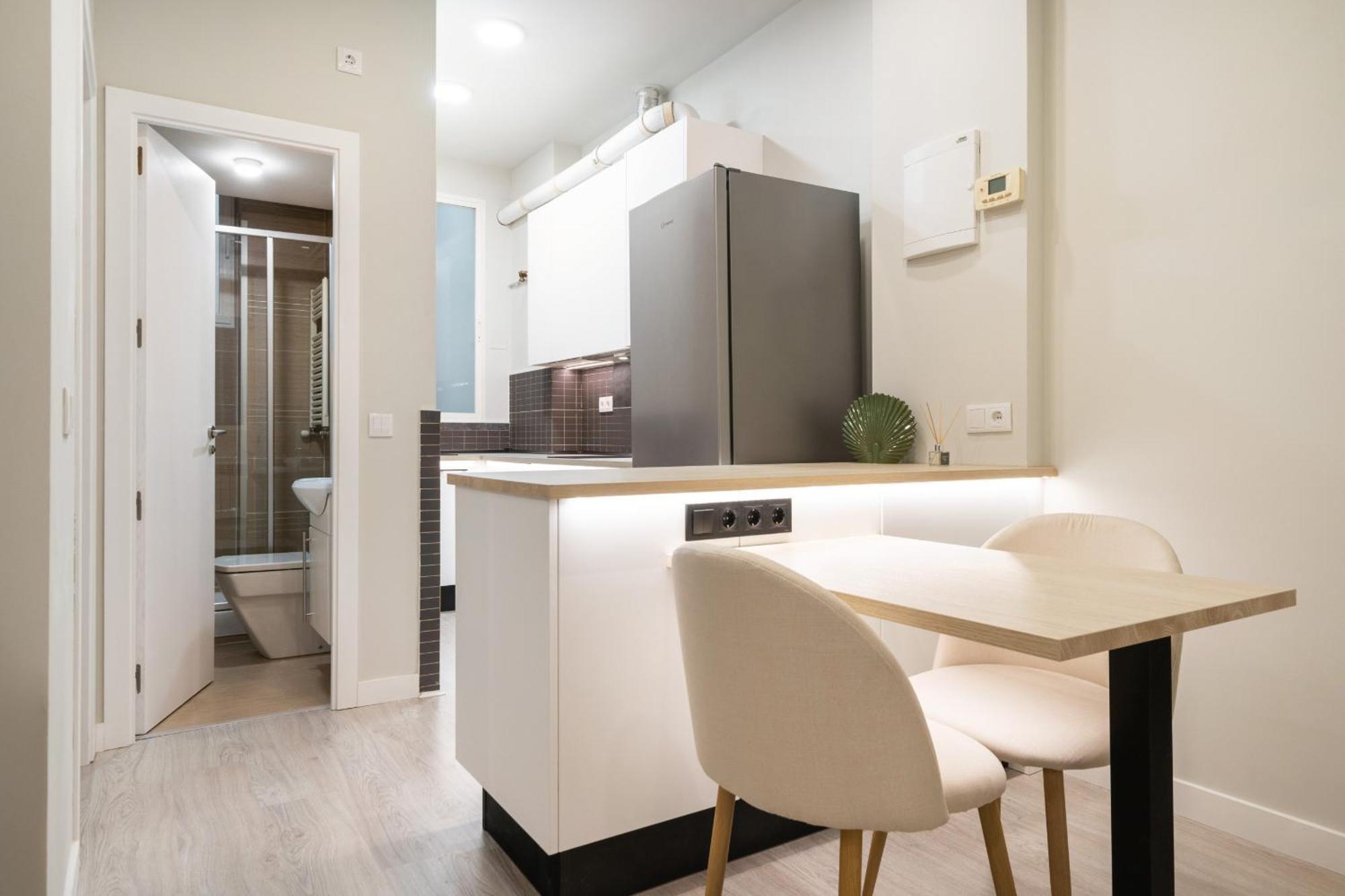 Apartamento Reformado En Metro Ibiza Alquiler Temporal Madrid Eksteriør billede
