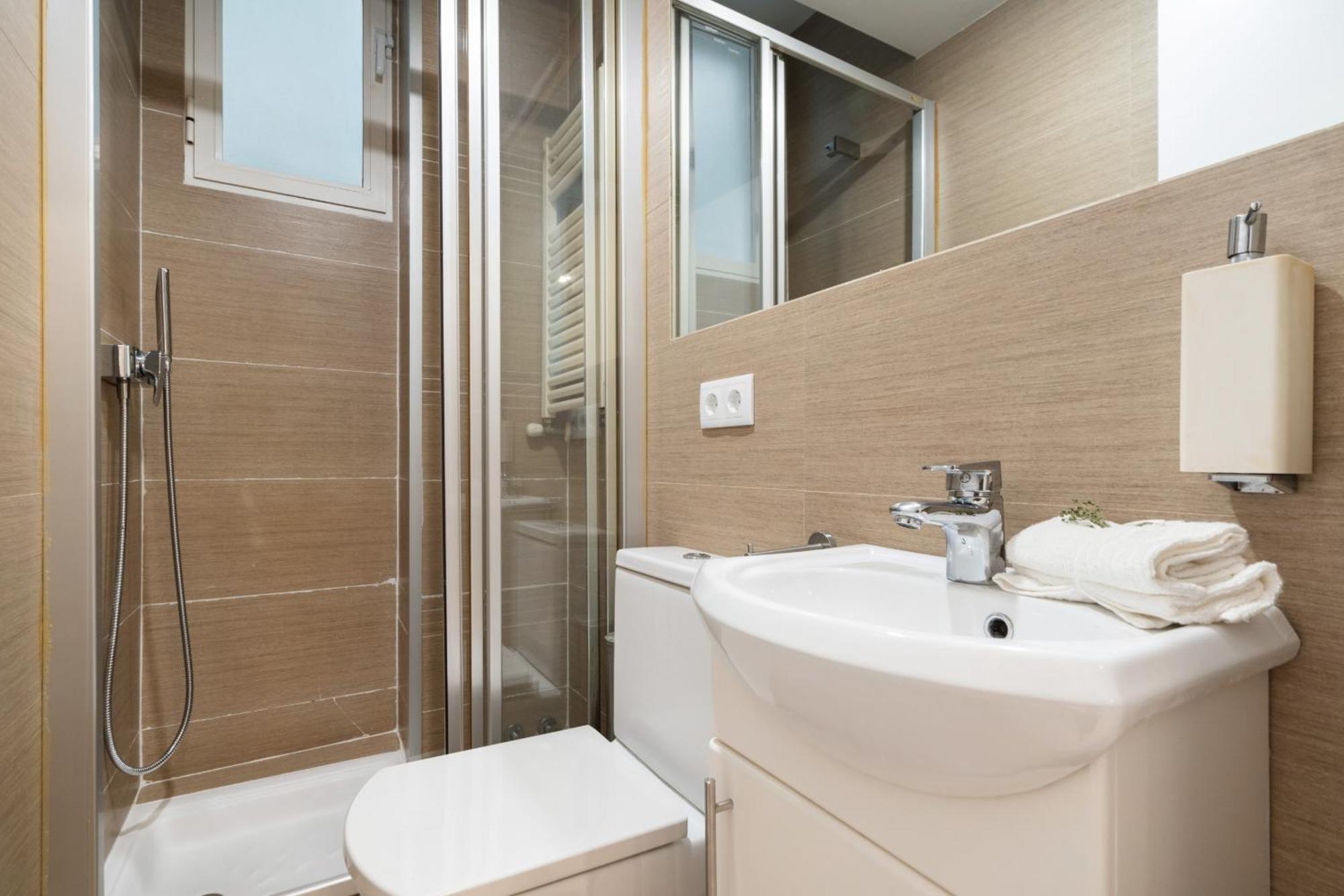 Apartamento Reformado En Metro Ibiza Alquiler Temporal Madrid Eksteriør billede