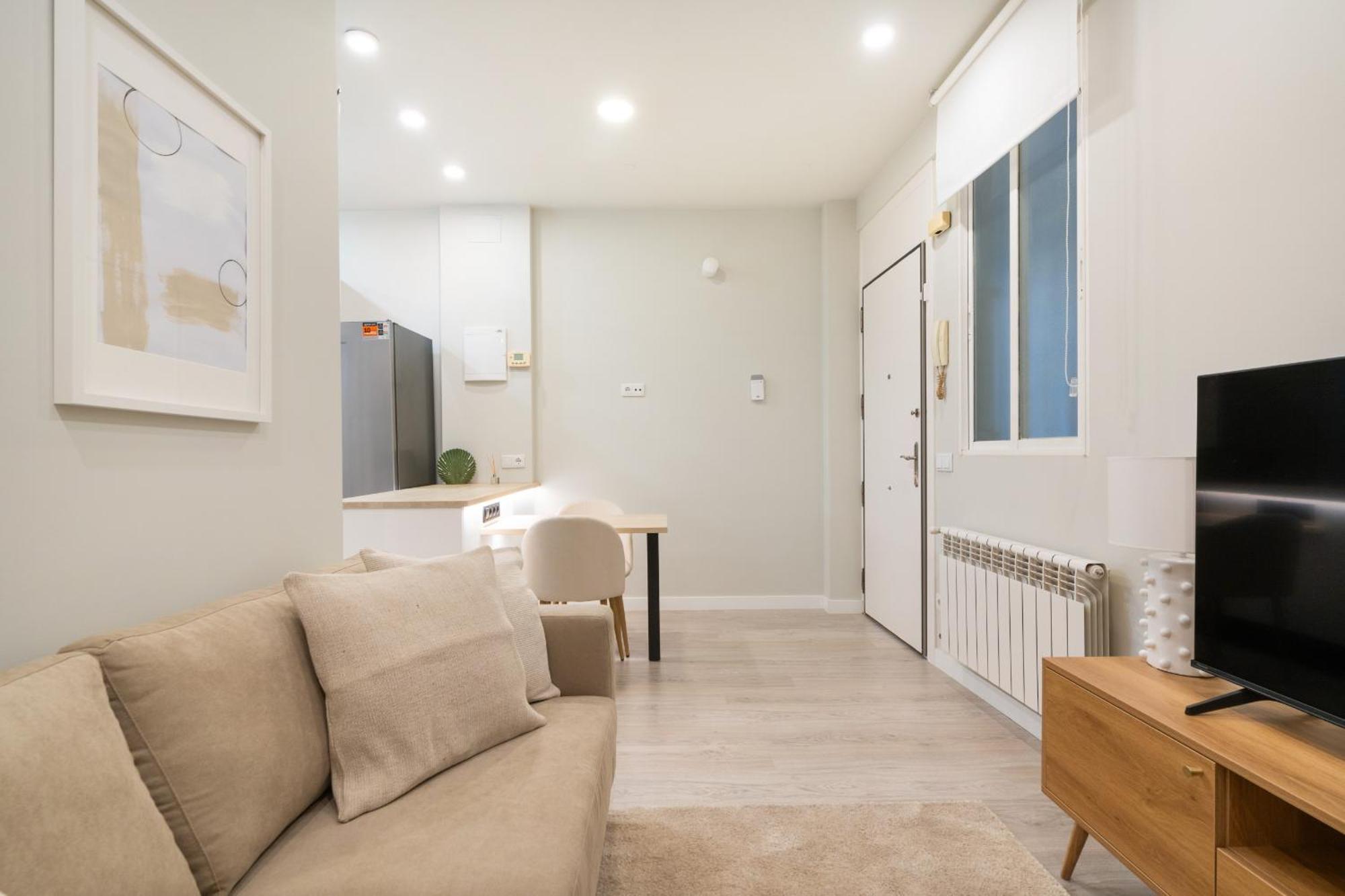 Apartamento Reformado En Metro Ibiza Alquiler Temporal Madrid Eksteriør billede