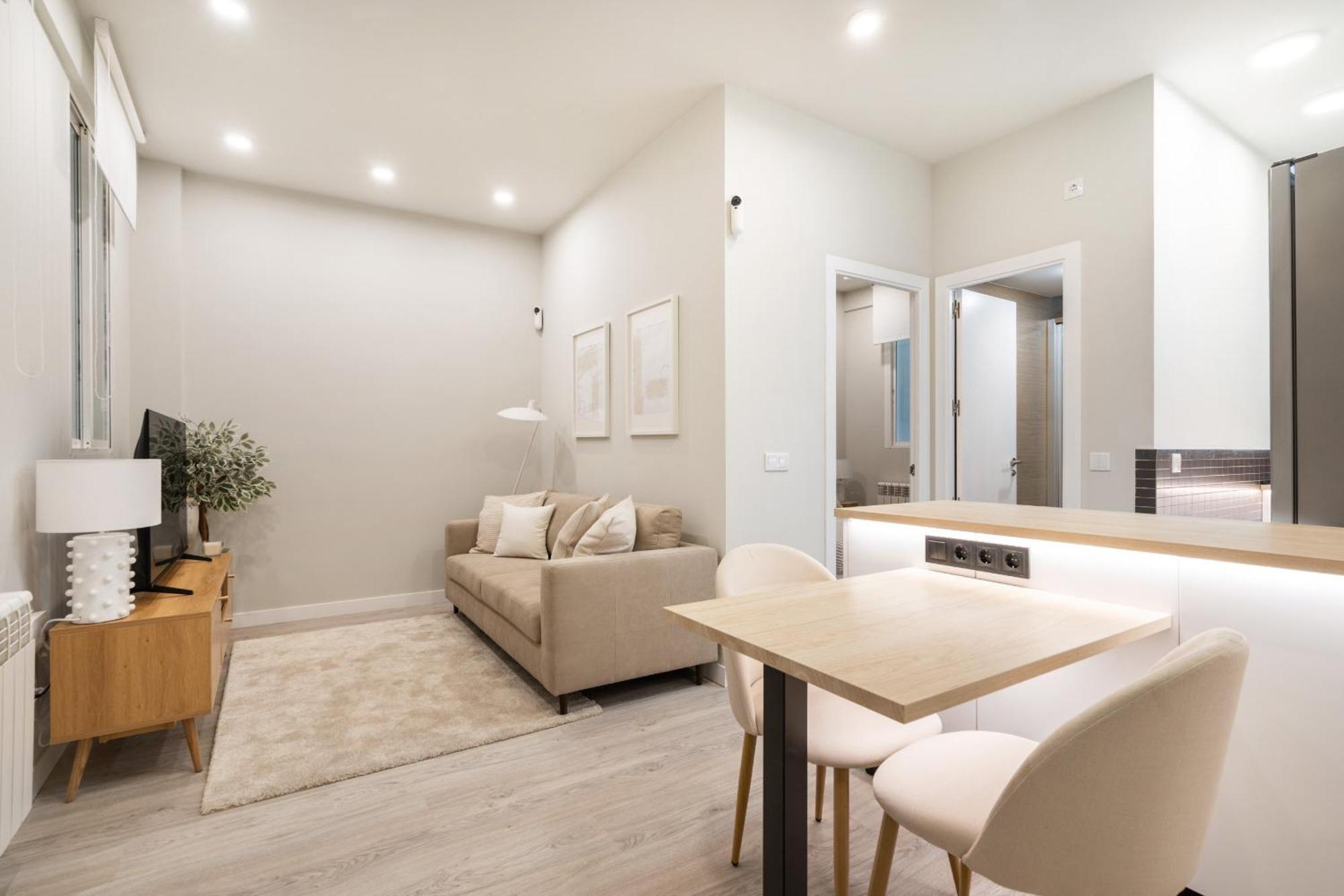 Apartamento Reformado En Metro Ibiza Alquiler Temporal Madrid Eksteriør billede