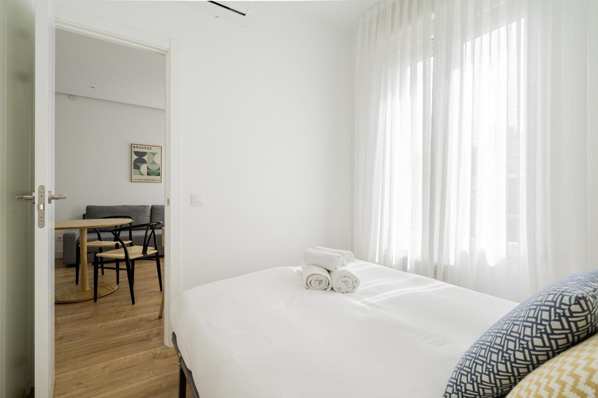 Apartamento Reformado En Metro Ibiza Alquiler Temporal Madrid Eksteriør billede