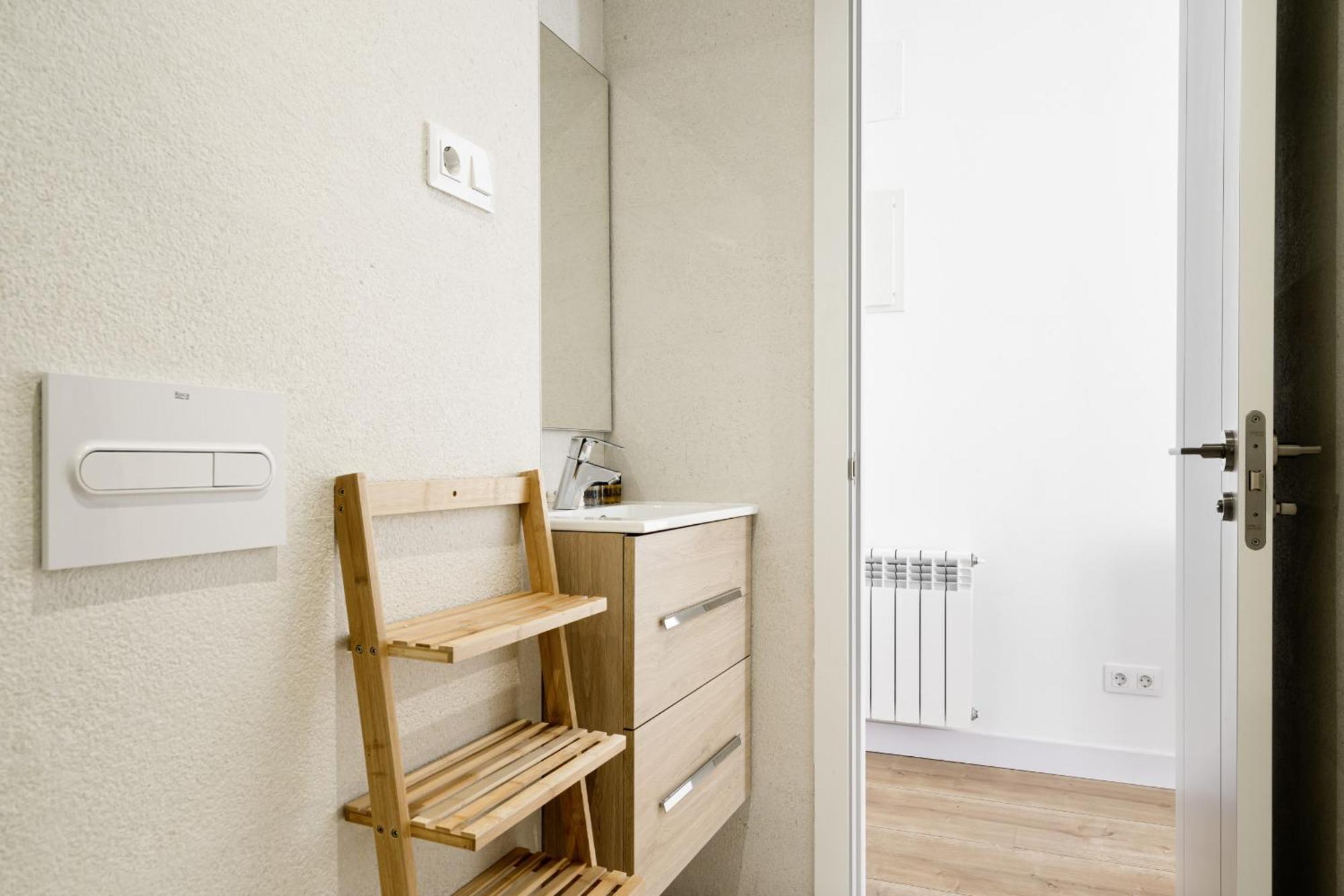 Apartamento Reformado En Metro Ibiza Alquiler Temporal Madrid Eksteriør billede